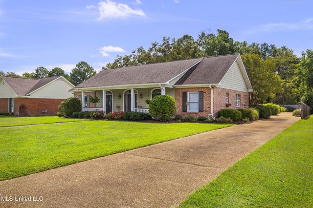203 Heritage Drive, Madison, MS 39110