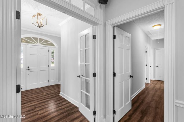 203 Heritage Drive, Madison, MS 39110