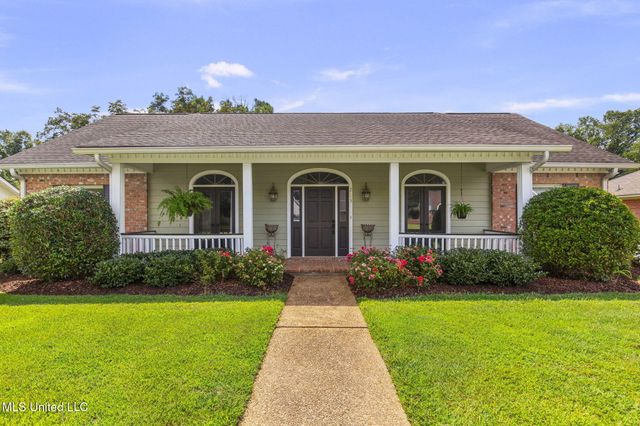 203 Heritage Drive, Madison, MS 39110