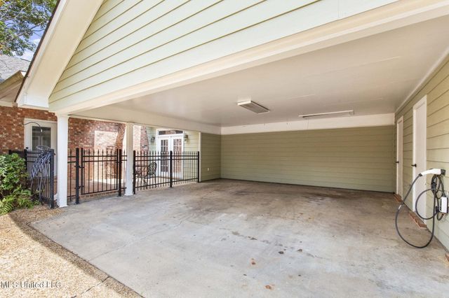 203 Heritage Drive, Madison, MS 39110