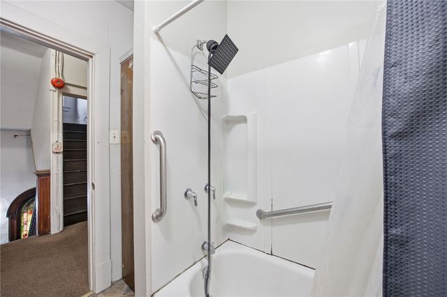 1712 Termon Ave, Brighton Heights, PA 15212