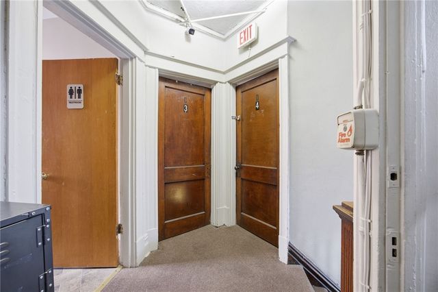 1712 Termon Ave, Brighton Heights, PA 15212
