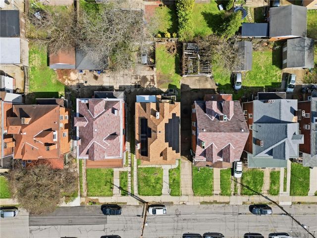 1712 Termon Ave, Brighton Heights, PA 15212