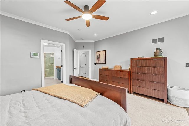 3N438 Vachel Lindsay Street, St. Charles, IL 60175