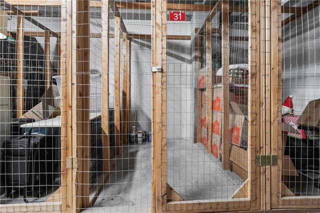 360 W Pershing Road 030, Kansas City, MO 64108