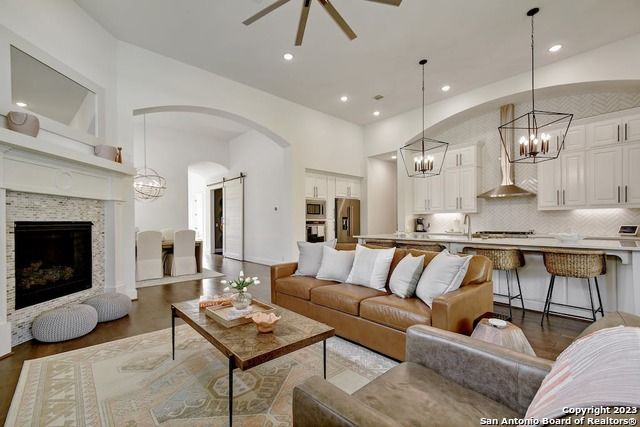 7019 CANTERA MANOR BLVD, San Antonio, TX 78255
