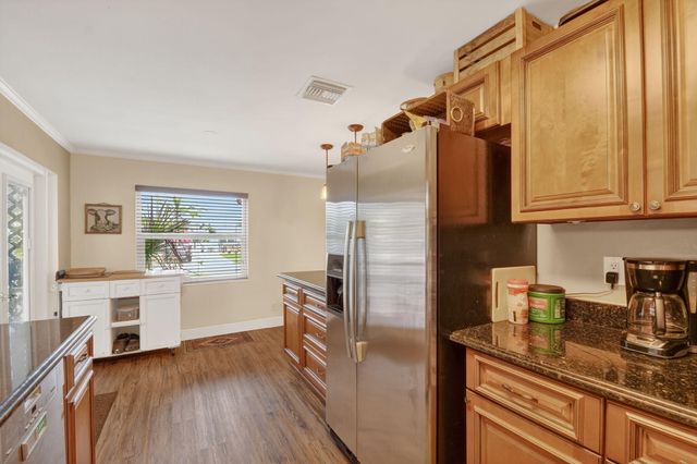 83 Andros Road, Palm Springs, FL 33461