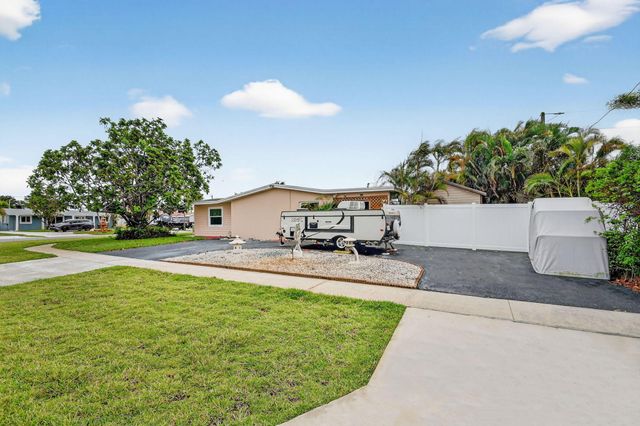 83 Andros Road, Palm Springs, FL 33461