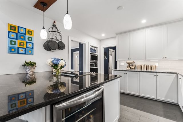 535 Great Plain Ave, Needham, MA 02492