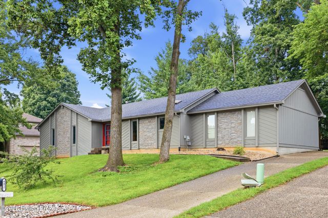 4417 Eagles Cove Ct, Louisville, KY 40241