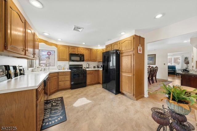 932 Beatrice Pkwy, Edison Twp., NJ 08820