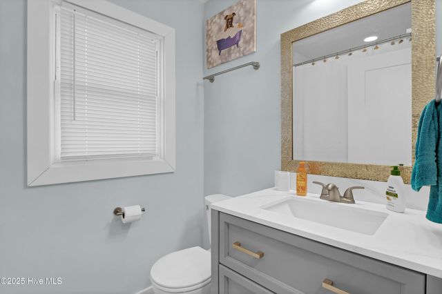 3126 Topsail Avenue, Sneads Ferry, NC 28460