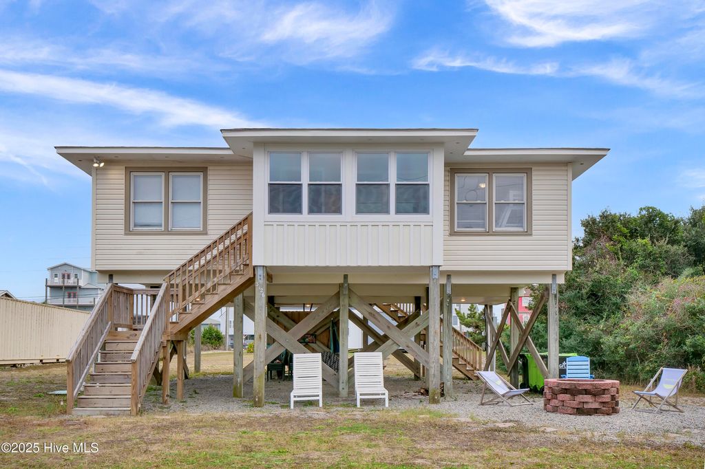 3126 Topsail Avenue, Sneads Ferry, NC 28460