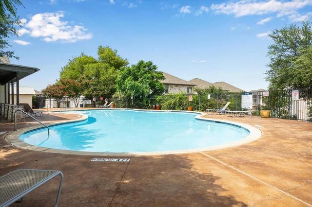 2101 Town Centre DR 1606, Round Rock, TX 78664