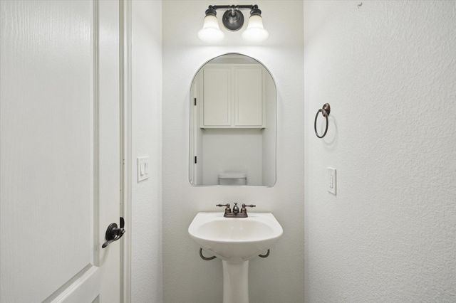 2101 Town Centre DR 1606, Round Rock, TX 78664