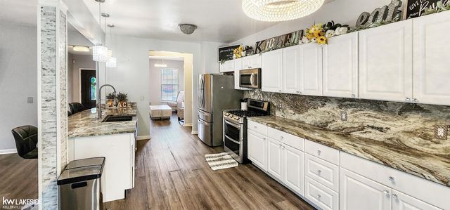 39025 Buckingham Drive, Romulus, MI 48174