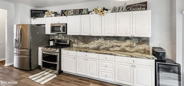 39025 Buckingham Drive, Romulus, MI 48174