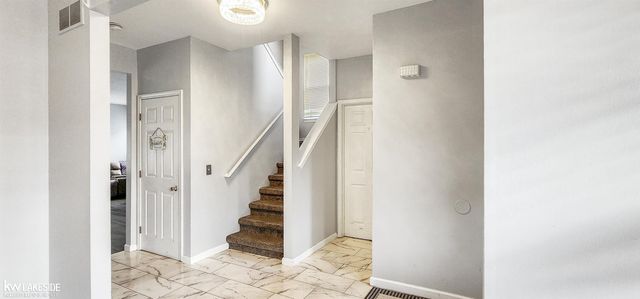 39025 Buckingham Drive, Romulus, MI 48174