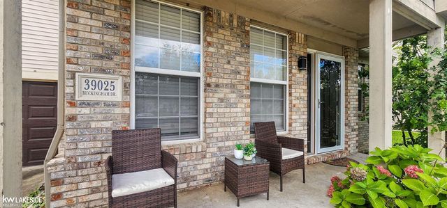 39025 Buckingham Drive, Romulus, MI 48174