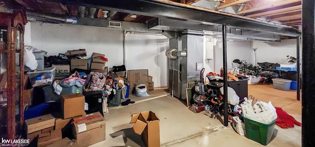 39025 Buckingham Drive, Romulus, MI 48174