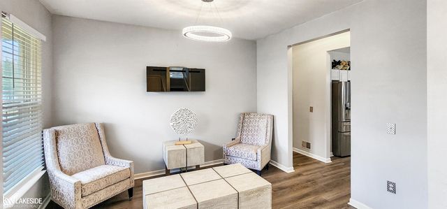 39025 Buckingham Drive, Romulus, MI 48174