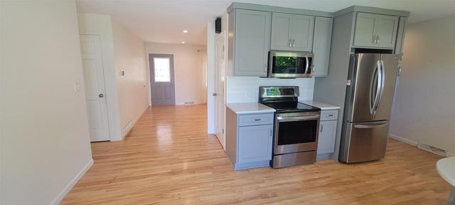 895 MARTIN AVENUE, Fond Du Lac, WI 54935