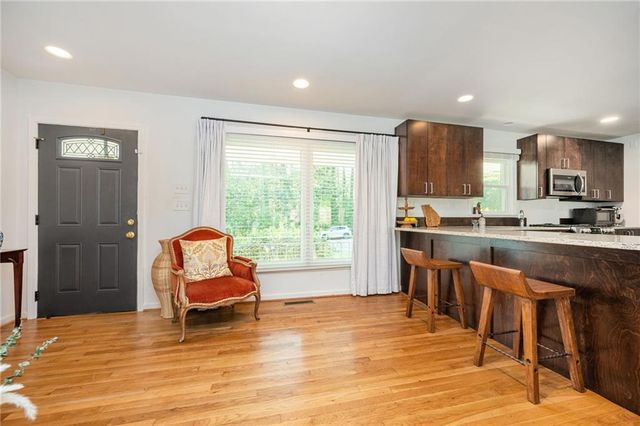 1428 Sandy Lane, Decatur, GA 30032