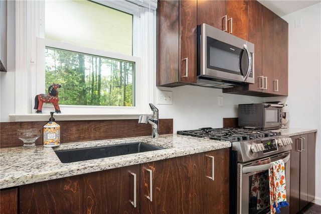 1428 Sandy Lane, Decatur, GA 30032