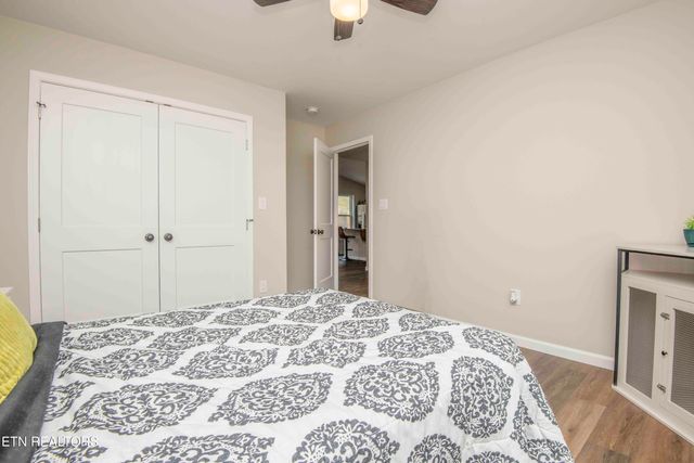 3121 Greenway Drive, Knoxville, TN 37918