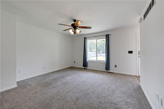 312 Walnut Street, Cleveland, MO 64734