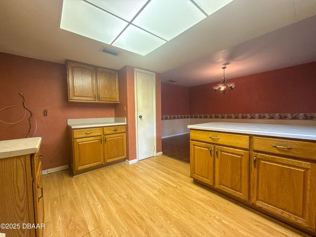 814 Reed Canal Road, South Daytona, FL 32119