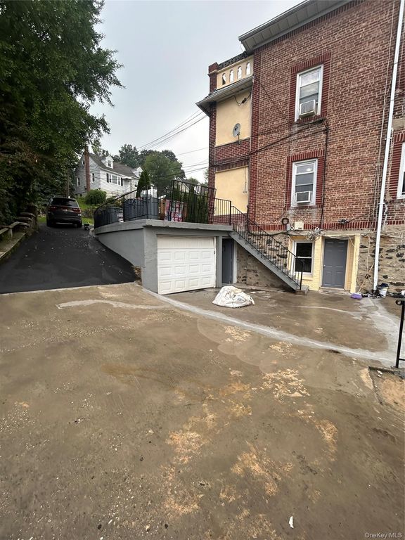 10 Hillbright Terrace, Yonkers, NY 10703 — photo 3
