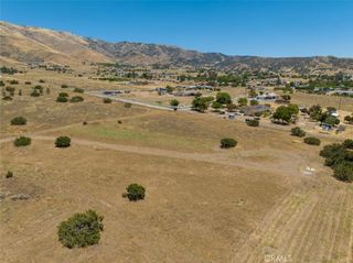 2 Hannah Ct Shannondale, Acton, CA 93510