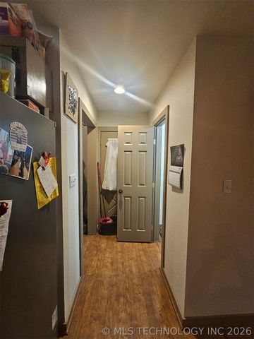 203 E Red Oak Drive, Durant, OK 74701