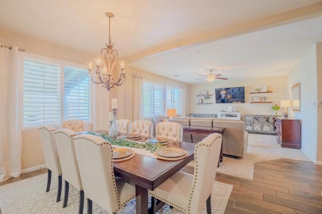 1116 W Muir Way, Hanford, CA 93230