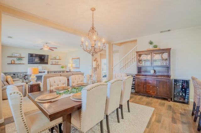 1116 W Muir Way, Hanford, CA 93230