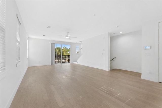 47 NW 4th Avenue, Delray Beach, FL 33444