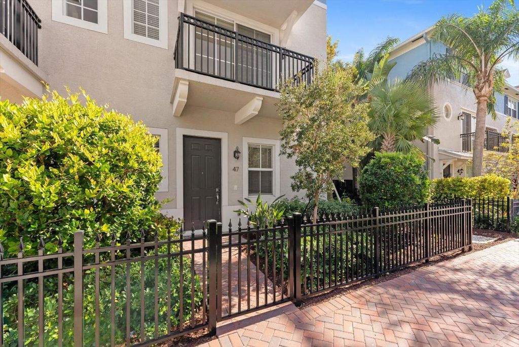 47 NW 4th Avenue, Delray Beach, FL 33444