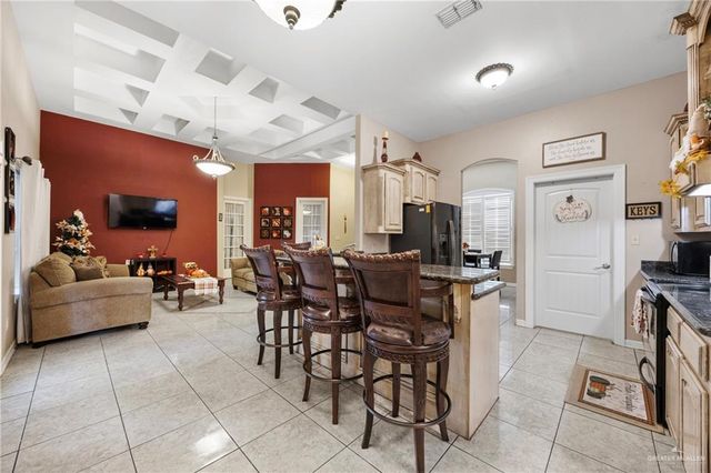 2528 Palm Circle, Rio Grande City, TX 78582