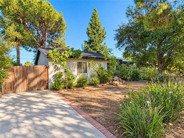 10740 Viking, Porter Ranch, CA 91326