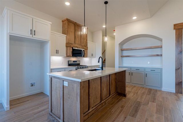 11713 NW 102nd Street, Yukon, OK 73099