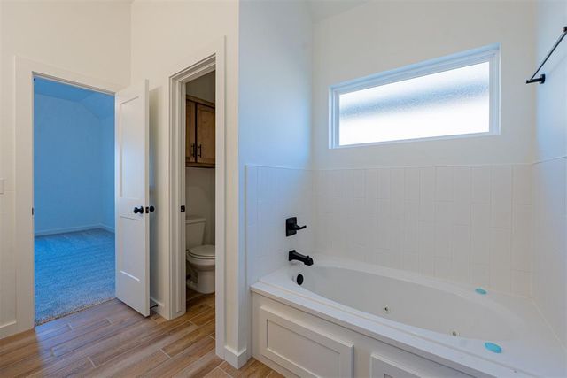 11713 NW 102nd Street, Yukon, OK 73099