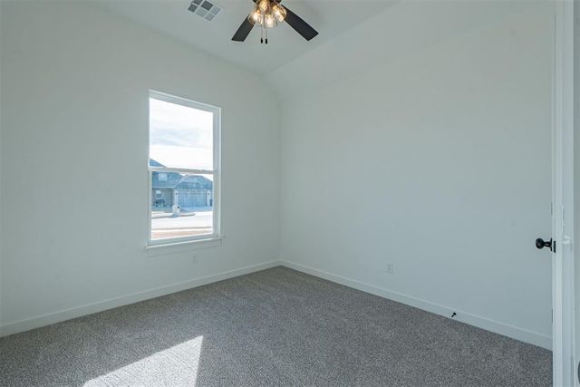 11713 NW 102nd Street, Yukon, OK 73099