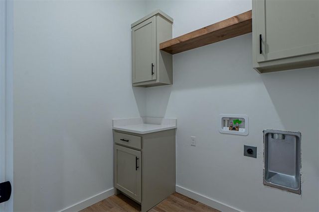 11713 NW 102nd Street, Yukon, OK 73099