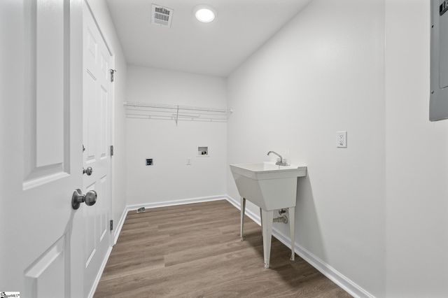 156 Faulkner Circle, Greer, SC 29651