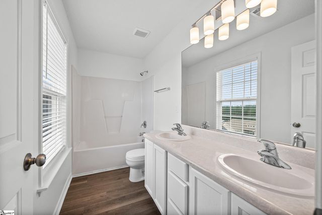 156 Faulkner Circle, Greer, SC 29651