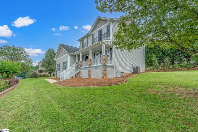 156 Faulkner Circle, Greer, SC 29651