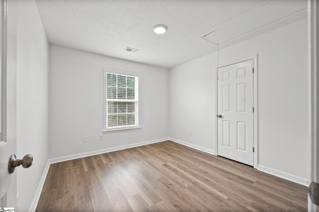 156 Faulkner Circle, Greer, SC 29651