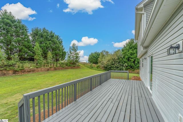 156 Faulkner Circle, Greer, SC 29651