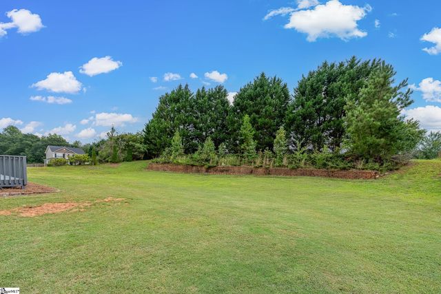 156 Faulkner Circle, Greer, SC 29651